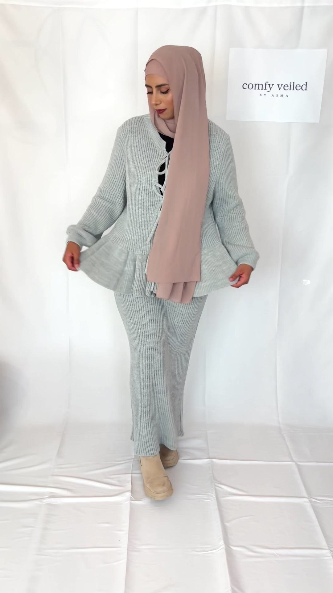 Modest 2 piece winter outfit Light Grey