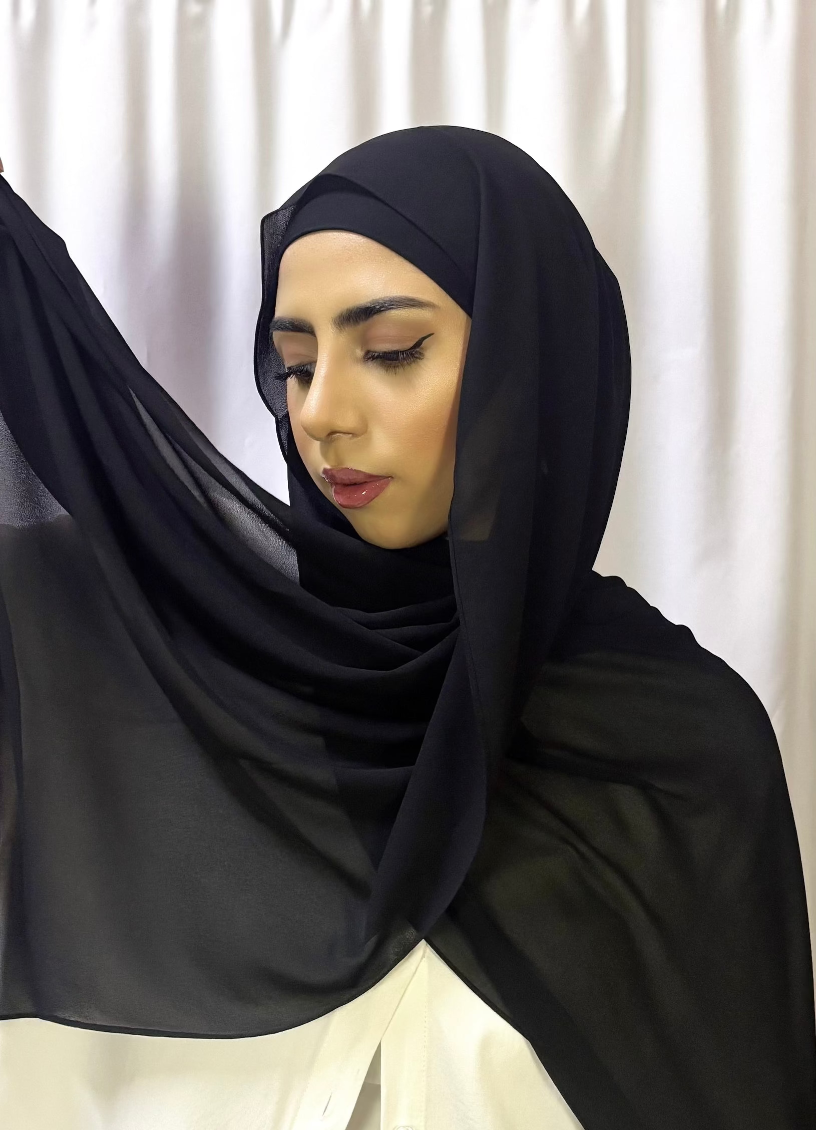 MIDNIGHT BLACK - Matching Hijab & Non-Slip Undercap