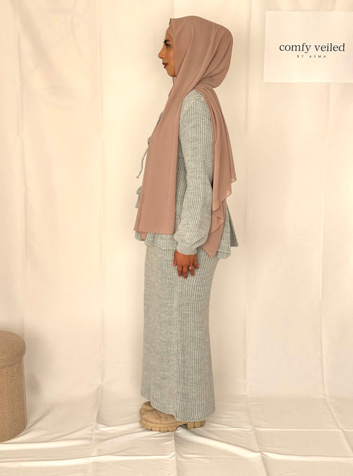 Modest 2 piece winter outfit Light Grey